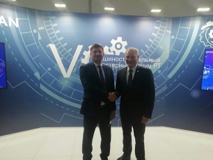 Андрей Перескоков принял участие в V машиностроительном кластерном форуме