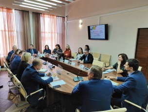 Состоялось заседание Общественного совета при Минпромторге Кировской области