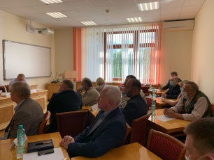 В минпроме обсудили развитие биотехнологической и химической отраслей региона