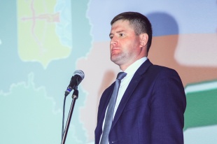 На Лесном форуме презентовали промышленный станок, разработанный в ВятГУ