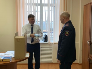 Кировские промышленные предприятия обеспечивают потребности области в защитных масках и дезинфицирующих средствах